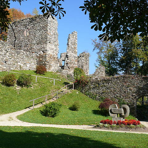 Schlossberg Bad St. Leonhard Herbst 09 015 1 Stadtgemeinde Bad St. Leonhard